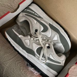 Nike air span II. Women’s size 7!